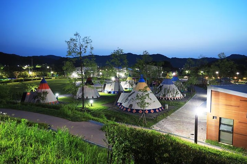 세계캠핑체험존 대표 사진