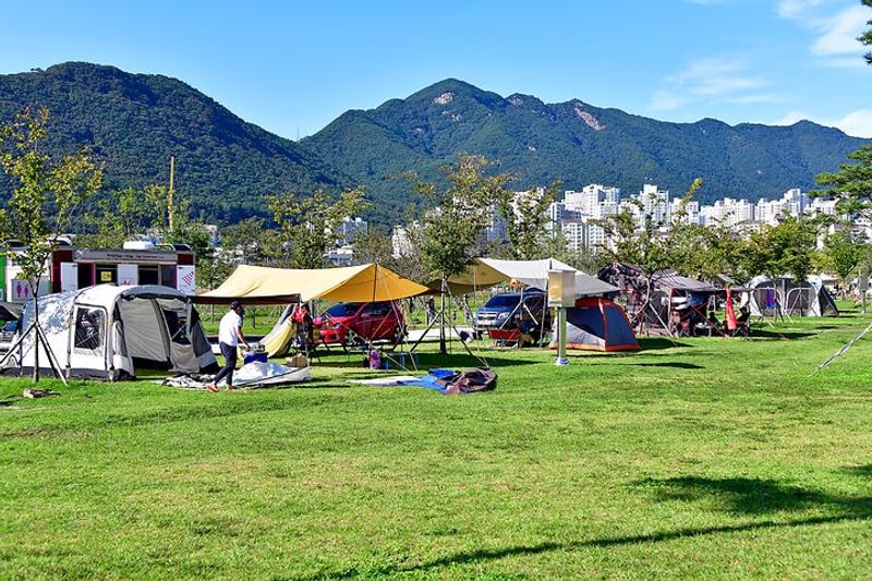황산문화체육공원 국민여가캠핑장 대표 사진