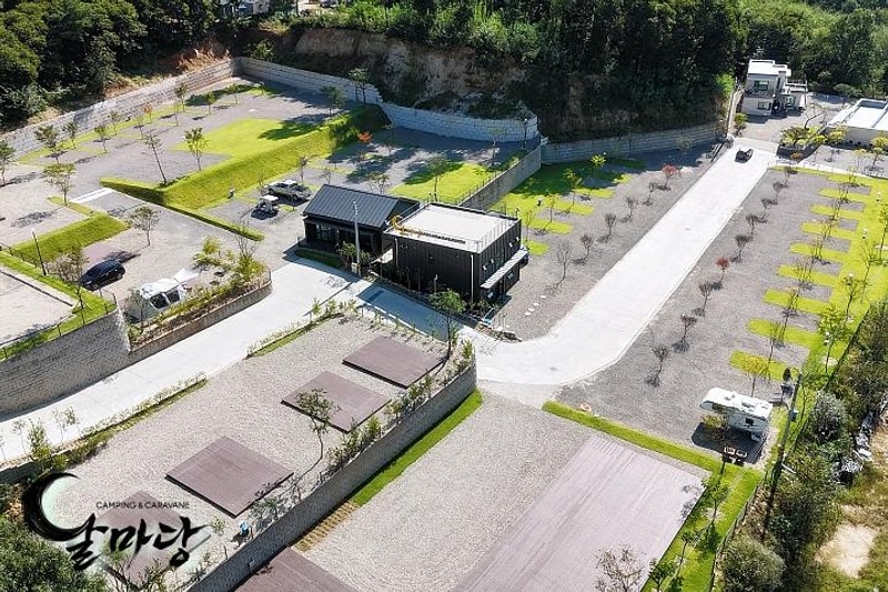 달마당 캠핑장 대표 사진