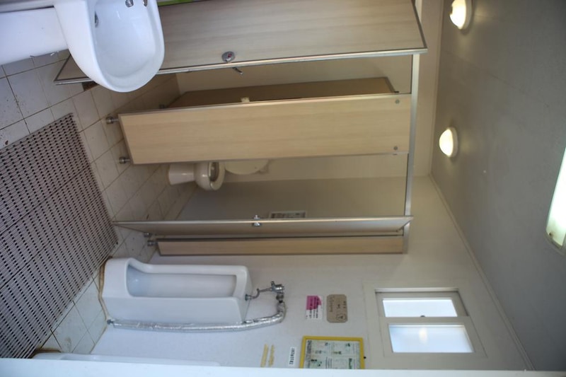 느티나무그늘아래 캠핑장 시설 사진 1