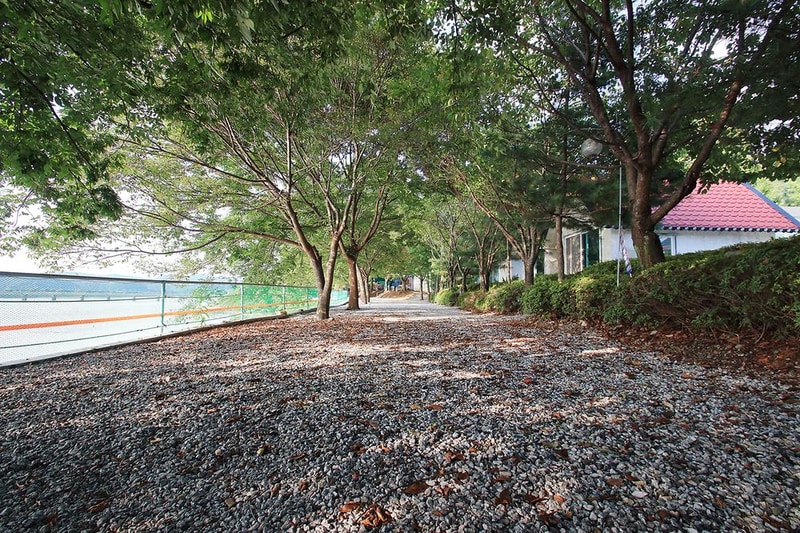 강변오토캠핑장 시설 사진 5