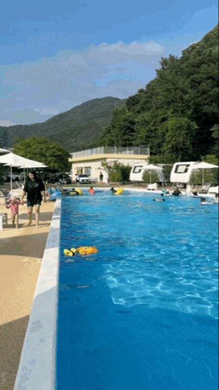 서울근교 야외수영장 당일캠핑 양주잼잼 카라반 글램핑 방문후기