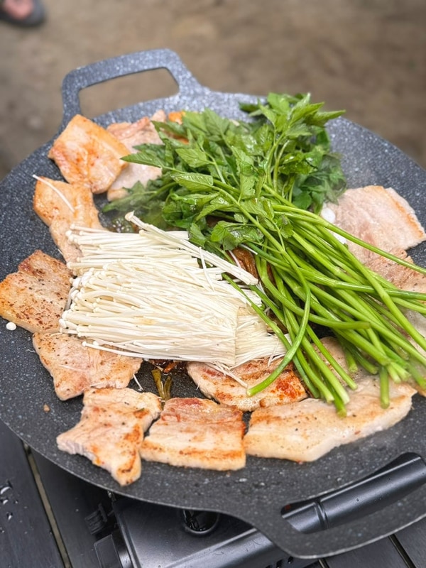 해마다 찾는 괴산 쌍곡계곡 캠핑장 솔밭캠프 올해도 먹방후기