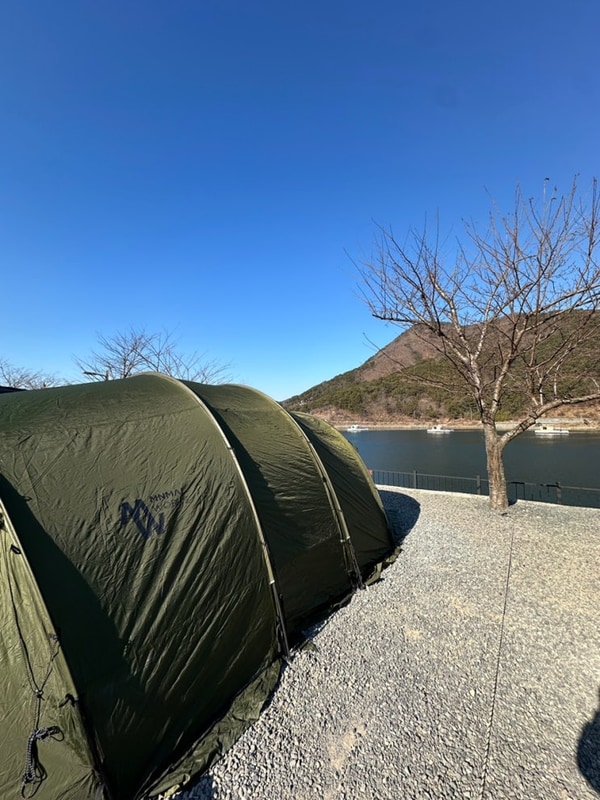 [경남 고성] 바다 바로 앞 놀터캠핑장! 3번사이트 (낚시 가능)