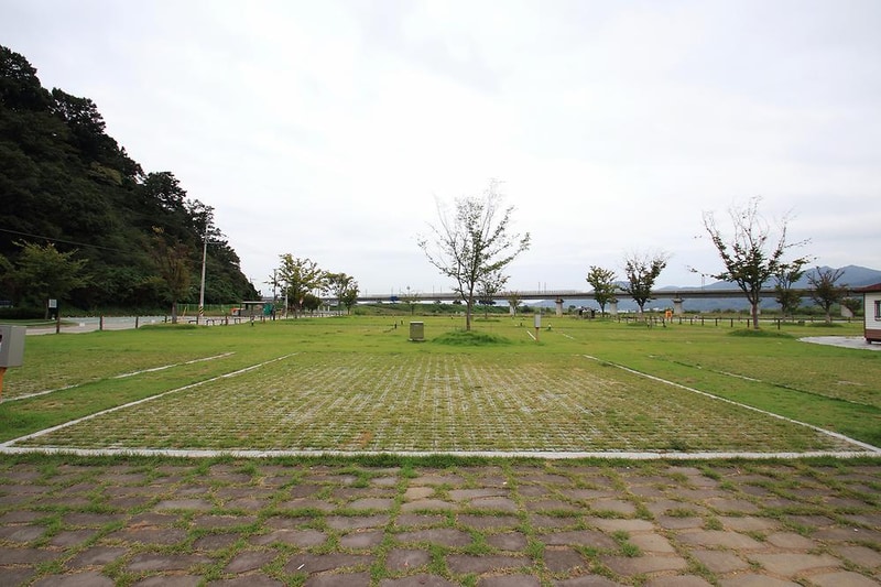 칠곡보 오토캠핑장 시설 사진 7