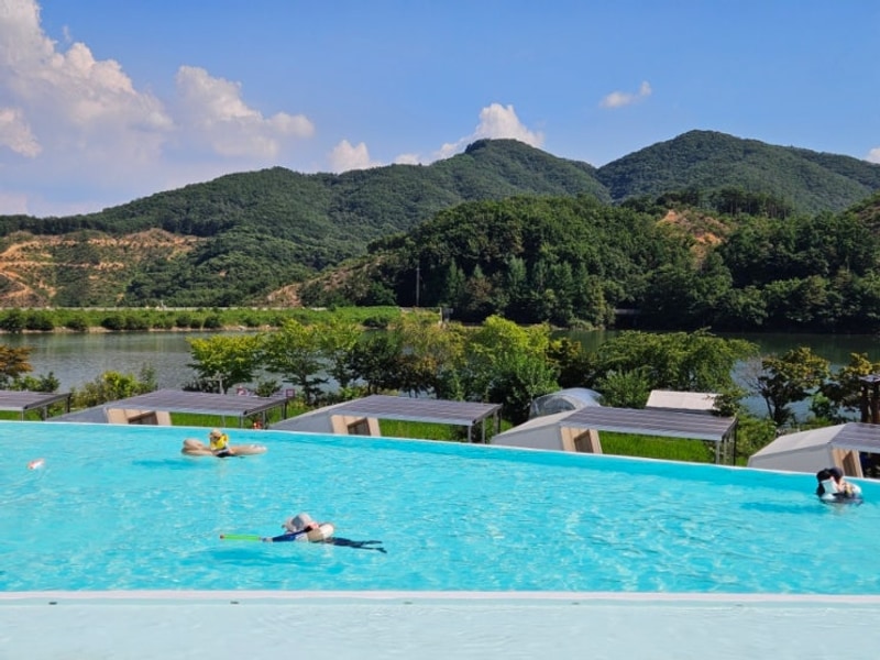 충남 공주 1박 2일 여름 여행️ : 히어위고 글램핑️ 수영장...