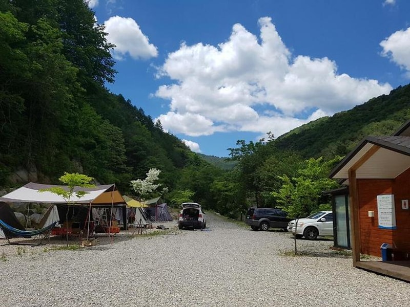 싸리목캠핑장 대표 사진