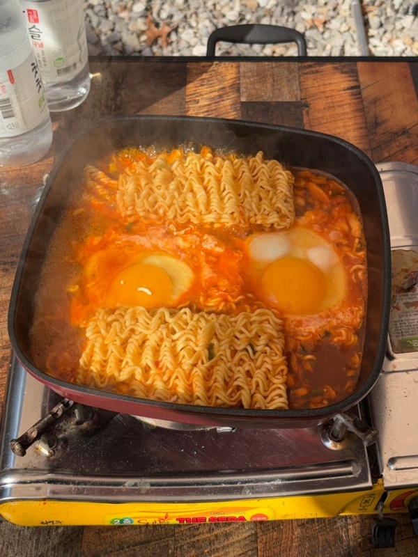 2박 3일 캠핑일기 / 장비 없어도 돼지는 되 , 용인 단풍숲캠핑장