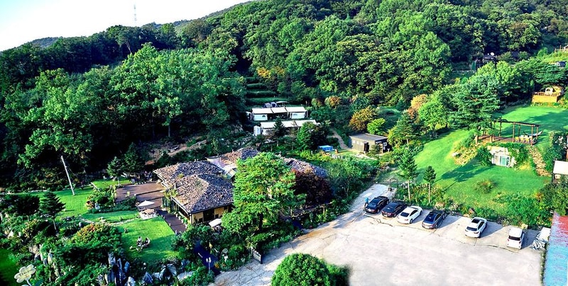 들꽃피는언덕 캠핑장 시설 사진 2