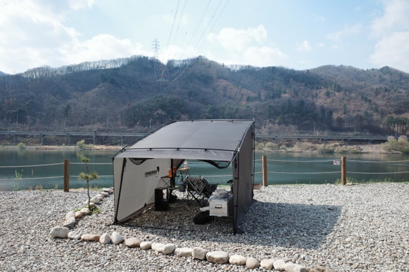 가평 봄날농원 북한강뷰 캠핑장 ⛺️ 백컨트리 이지쉘터