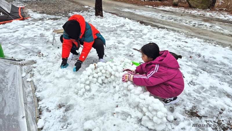 이렇게 눈이 많이 왔던 겨울이 있었나? in 속리산사계절캠핑장