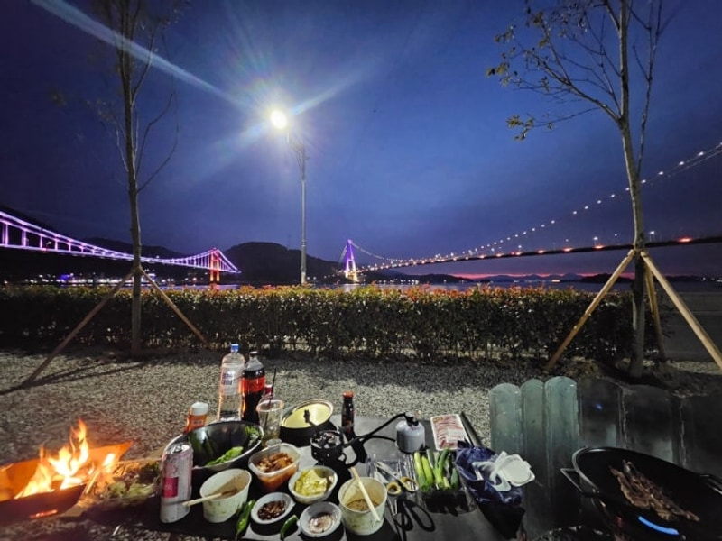 [캠핑장 추천] 하동 노량투다리 오토캠핑장 - 경남  신설 캠핑장...