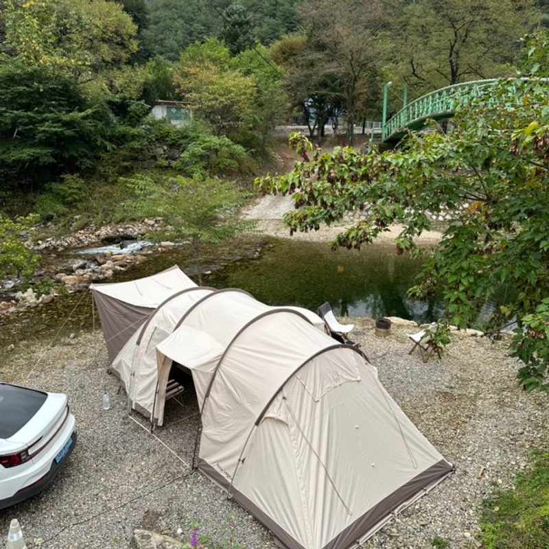 [캠핑기록 EP.3] 충북 단양, 캠프우아 - 브릿지뷰 6｜계곡...