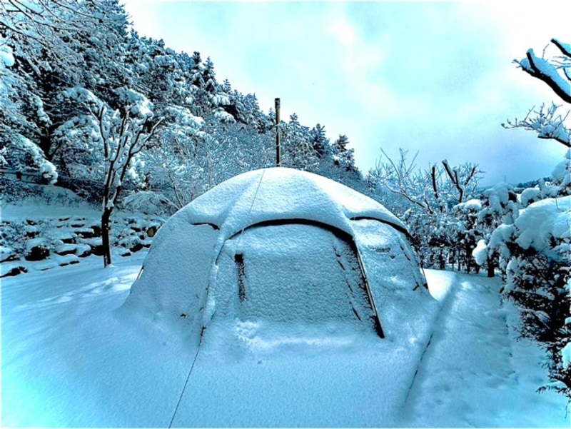 네 번째 캠핑, 폭설에 고립될 뻔한 김제 모악산 캠핑파크 - 2편...