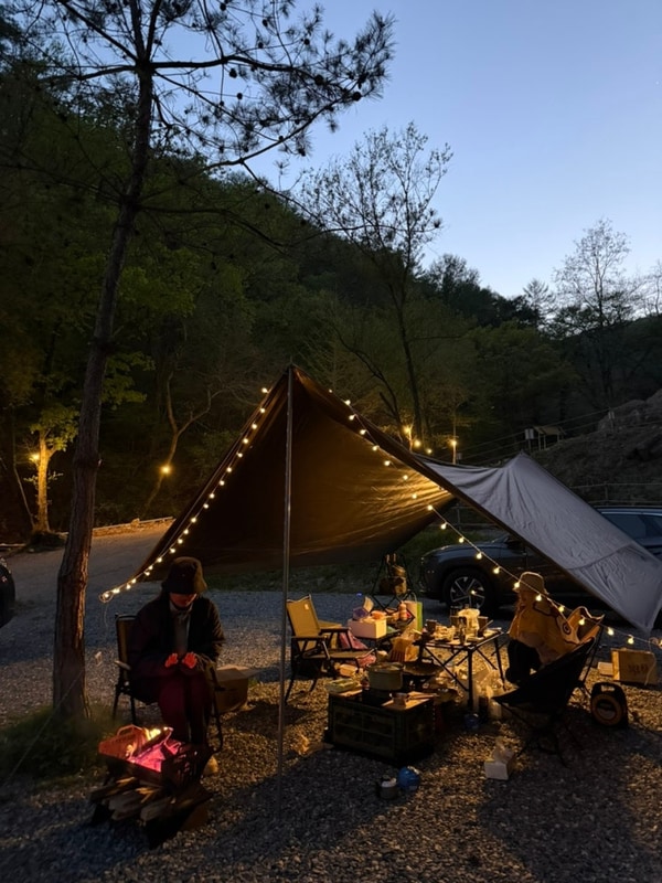 [세번째캠핑] 홍천 비발디캠핑파크 미루나무점 만휴림...