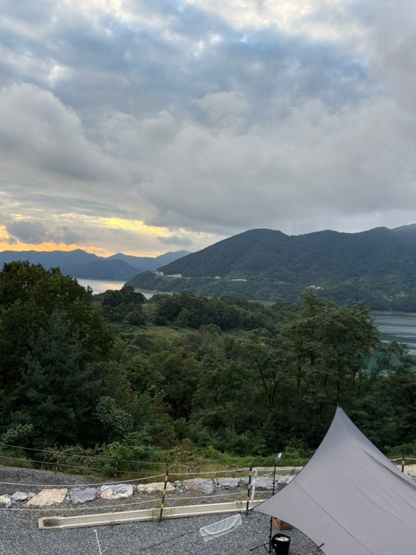#12. 청평호 뷰 캠핑장 - 스테이아웃 제천