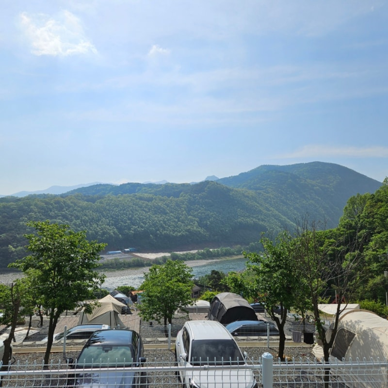 강원도 영월 남한강 뷰 좋은 캠핑장, 강별캠핑장(B구역 데크존...