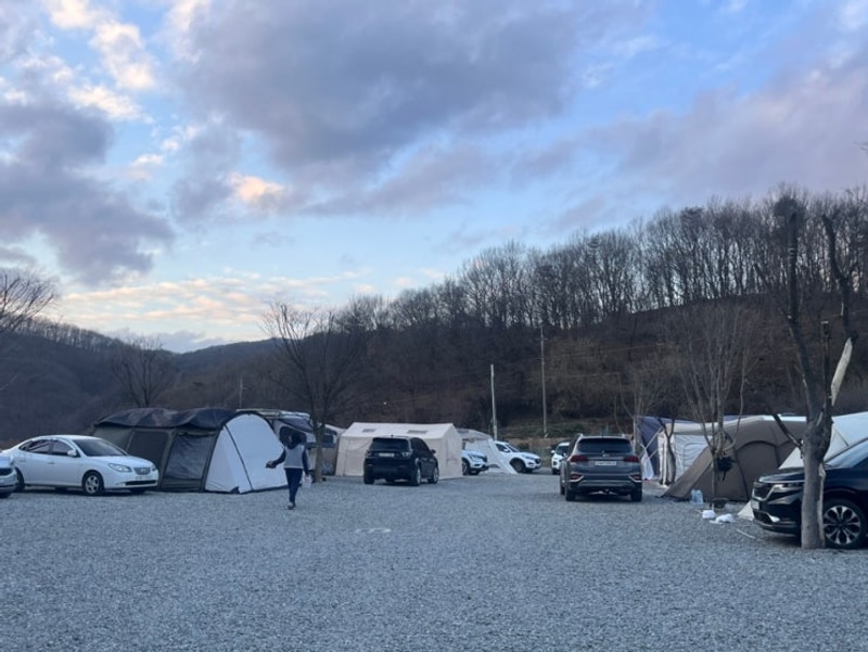 깔끔하고 시설 좋은 천안 파파스 캠핑장에서 1박 2일 동계캠...