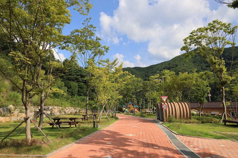 홍천강 자라바위 오토캠핑장 시설 사진 11