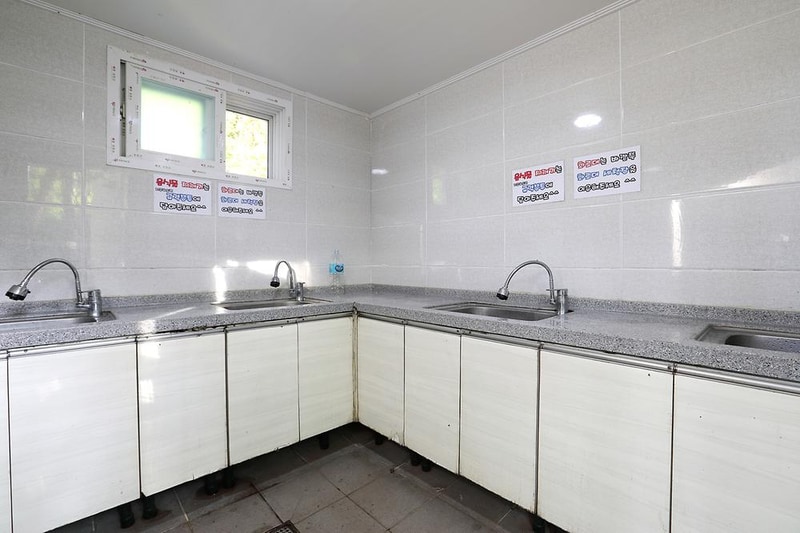 소나무숲아래 시설 사진 18