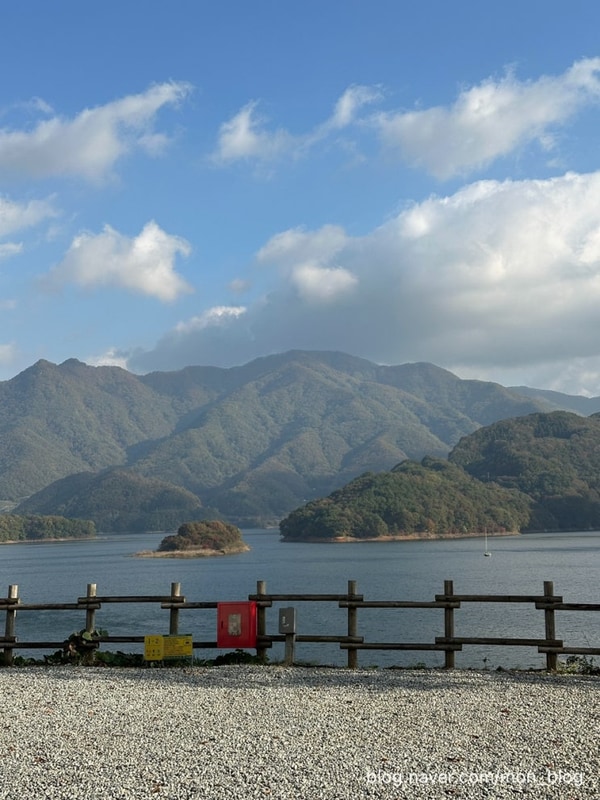 충주 캠핑장 캠핑808 가족캠핑석 i8 충주호가 한눈에 보이는...