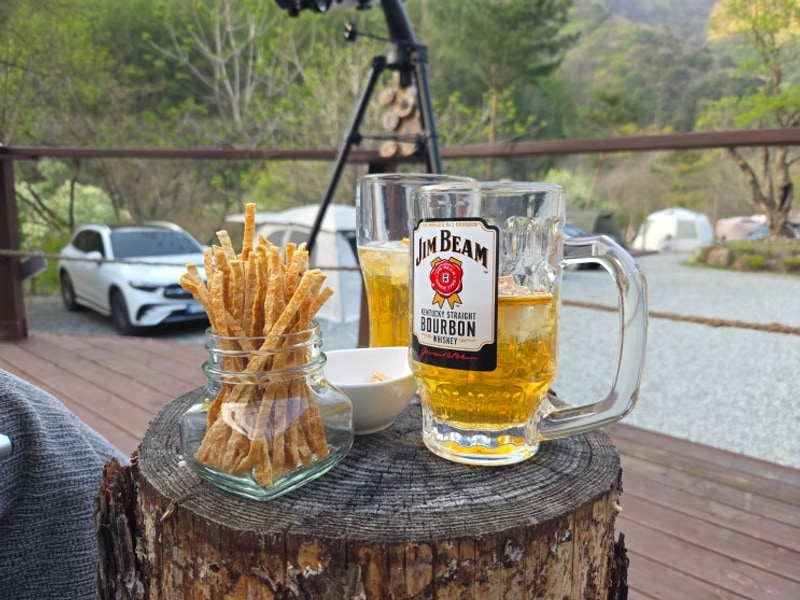 강원도 홍천 캠핑장 그린필로우 친구들 초대받아 다녀왔어요.