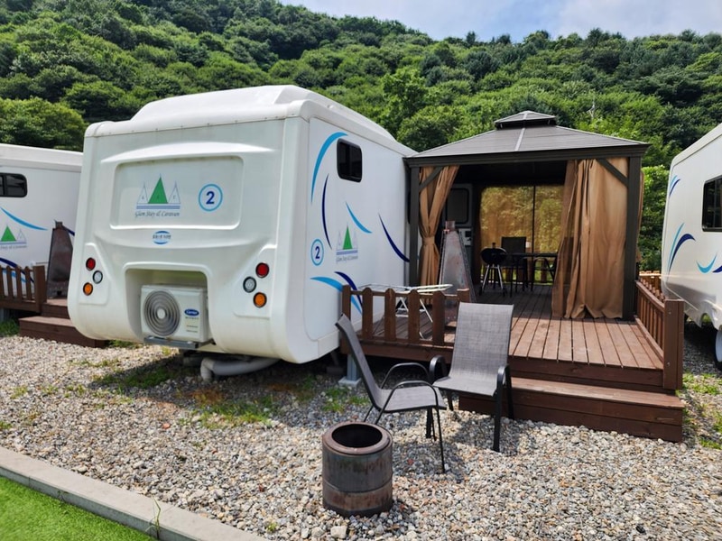 가평 글램스테이 글램핑 카라반 펜션 시설 사진 1