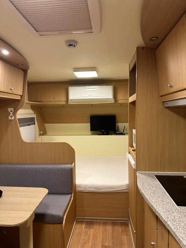 [포세이돈 카라반] 가평 청평 글램핑 카라반 포세이돈R존 마트...