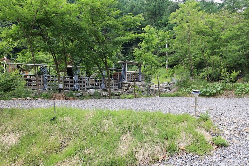 유명산 계곡 캠핑장 시설 사진 7