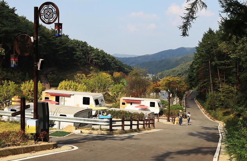 서운산 자연휴양림 자동차야영장 시설 사진 1