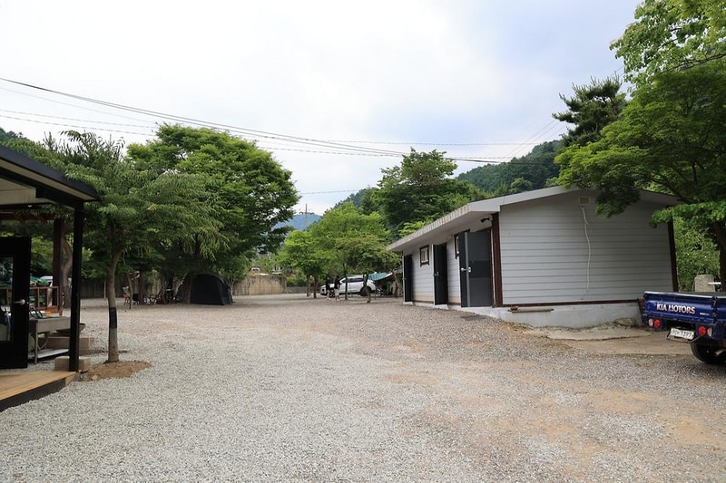 돌궁캠핑장 시설 사진 9