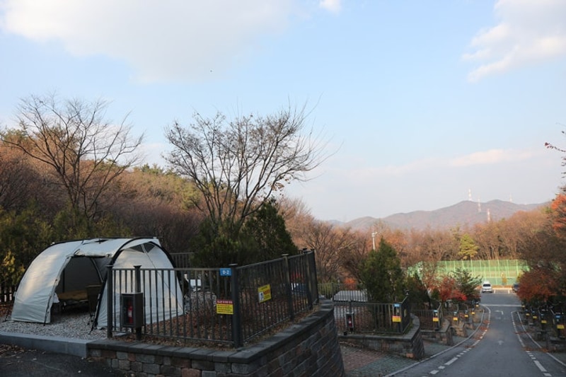 아산 영인산자연휴양림 숲속야영장