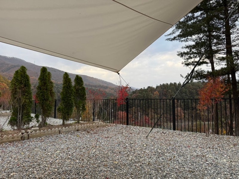 [캠핑] 두 번째 기록, 가을 캠핑 : 가평 캠프스테이 프리미엄...