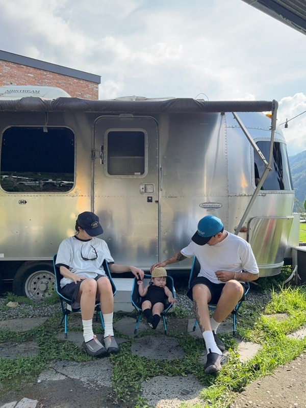 춘천 미국 감성 빈티지 카라반 캠핑장 아웃오브파크 클럽...