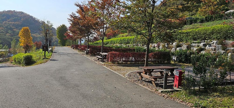 천왕산 가족캠핑장 시설 사진 2