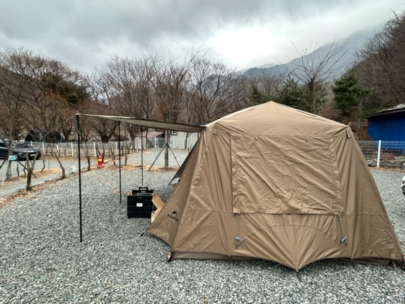 밀양 비타민팜 오토캠핑장 D3에서 첫 우중캠핑 겸 눈보라...
