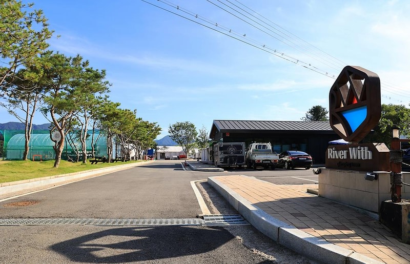 리버위드 글램핑 시설 사진 13