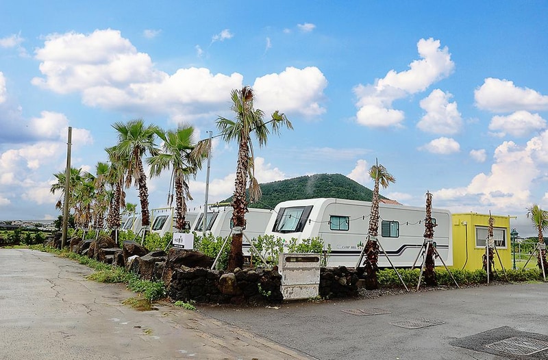 이스트 몽 블루 카라반 캠핑 시설 사진 5