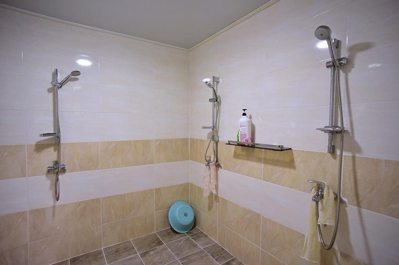 칠선계곡글램핑 시설 사진 2