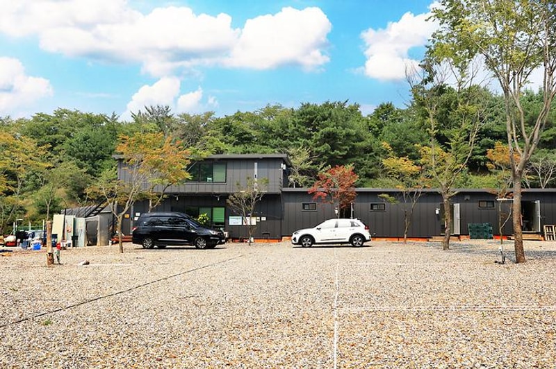 자유로캠핑장 대표 사진