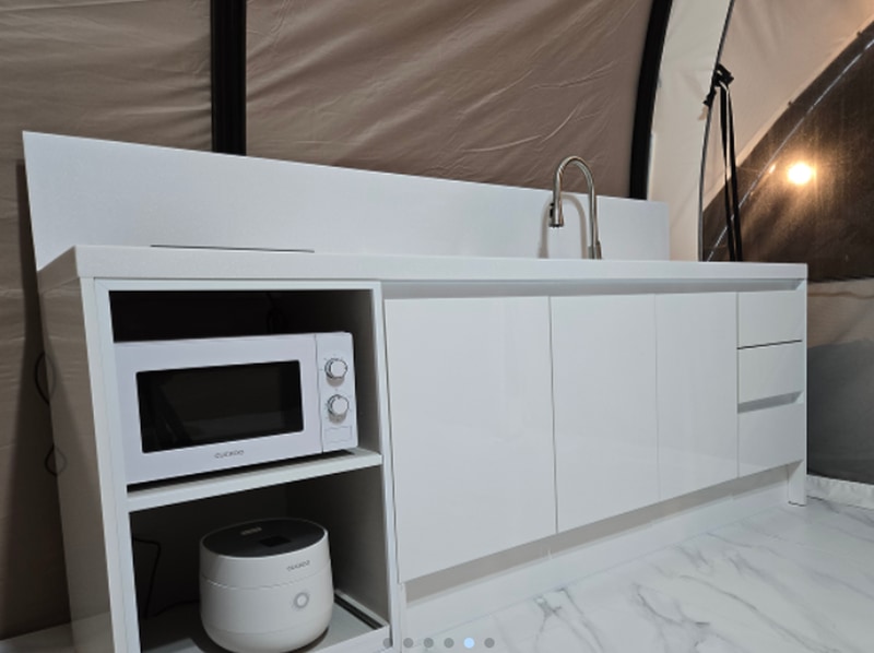 더 비치 글램핑 시설 사진 9