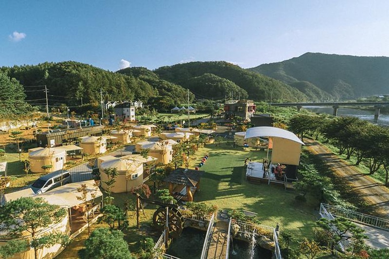 몽고몽고글램핑 대표 사진