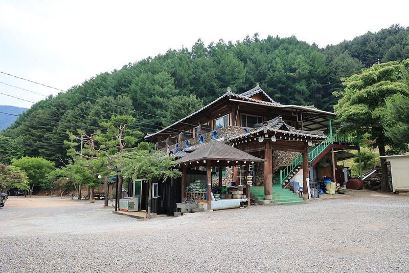 돌궁캠핑장 시설 사진 1