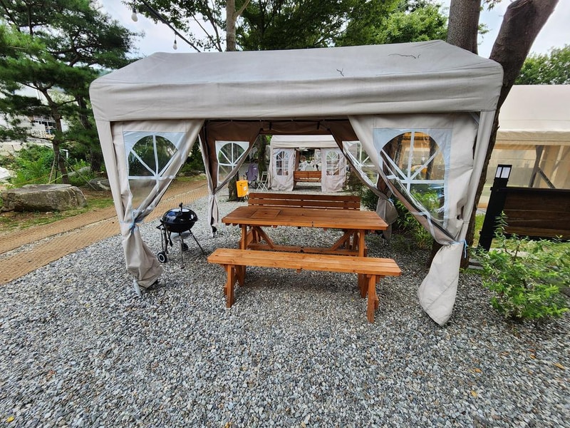 네츄럴밸리 풀램핑 4계절온수풀 시설 사진 4