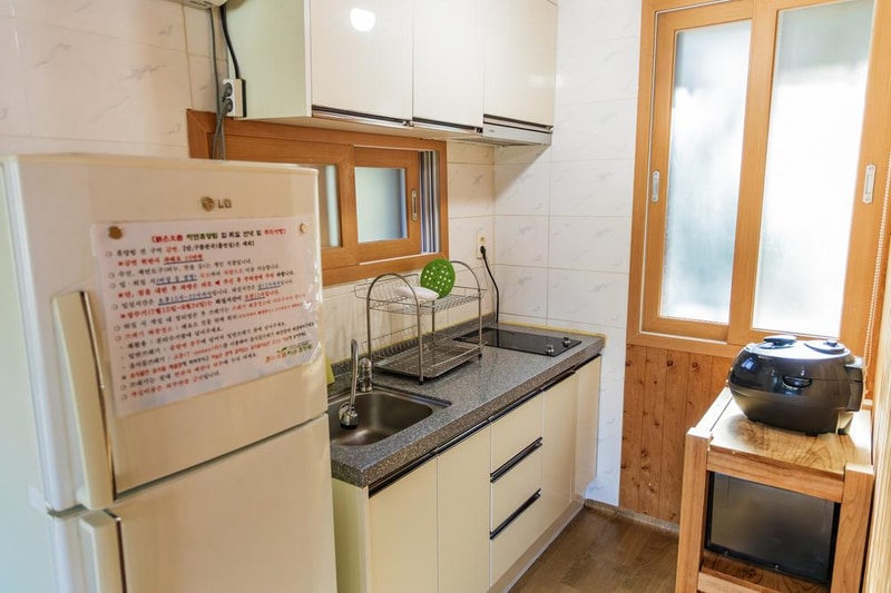 붉은오름 자연휴양림 숲속 야영장 시설 사진 5