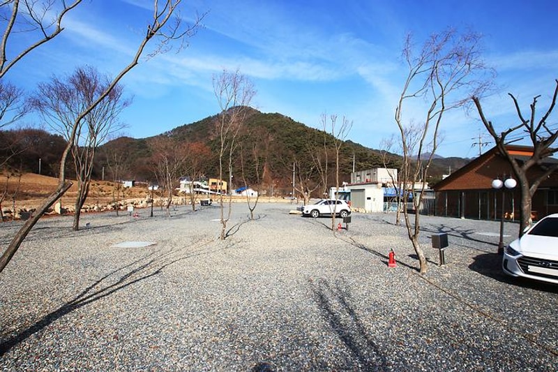 제천 명암 오토캠핑장 대표 사진