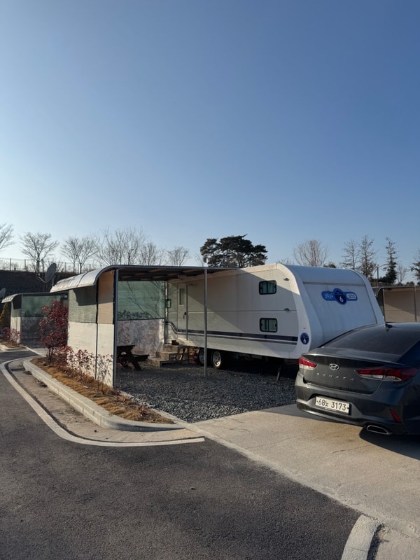 상무평화공원 캠핑장