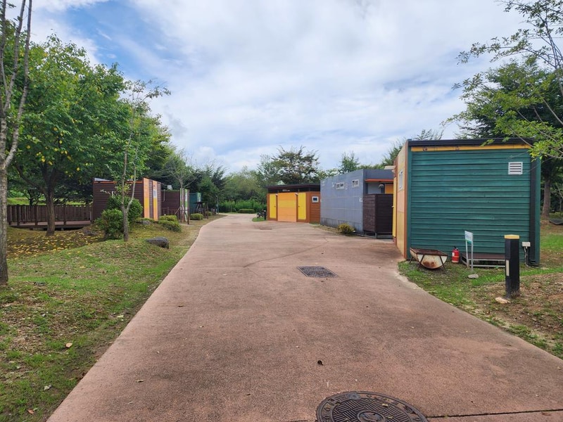 연천 전곡리유적 구석기 체험숲 시설 사진 1