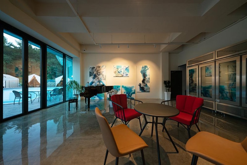 에잇시즌즈 시설 사진 9