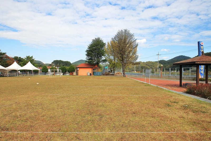 봉산극기체험센터캠핑장 시설 사진 2